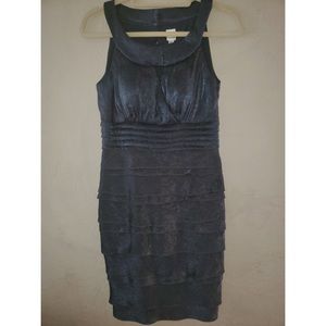 Size 4 Sangria Black Cocktail Dress